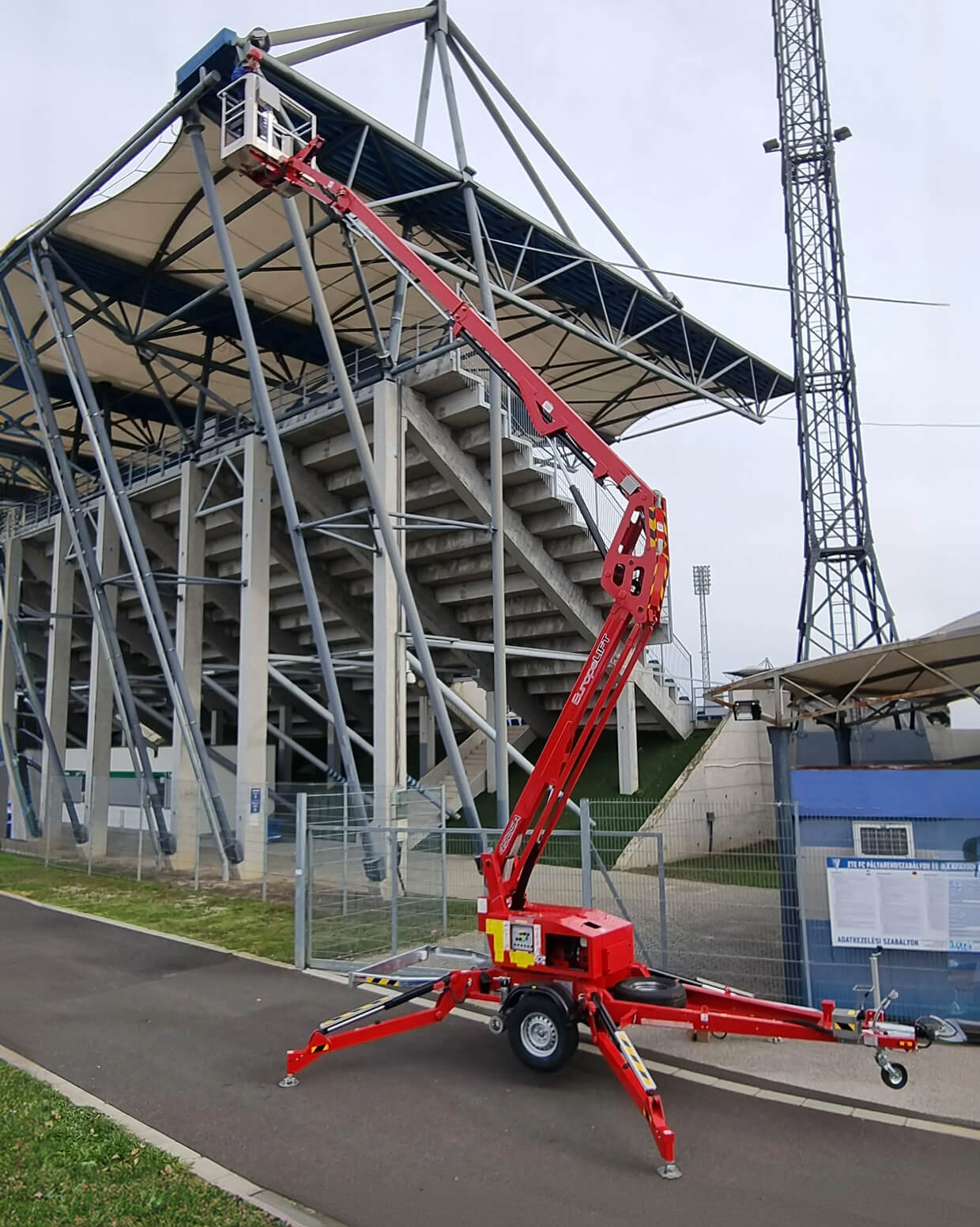 Europelift TM16GTI